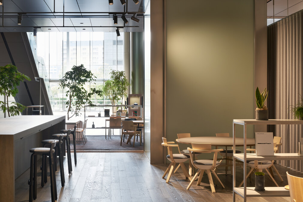 ソニーグループ品川本社 １F