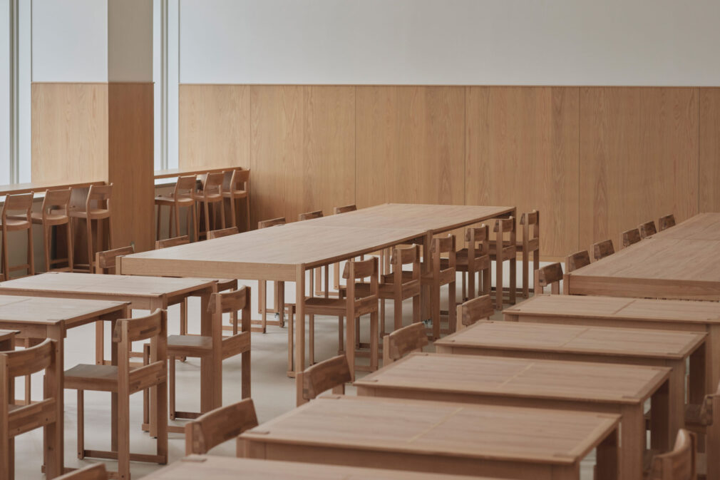 東京オペラシティビル</p>18階 オープンパントリー